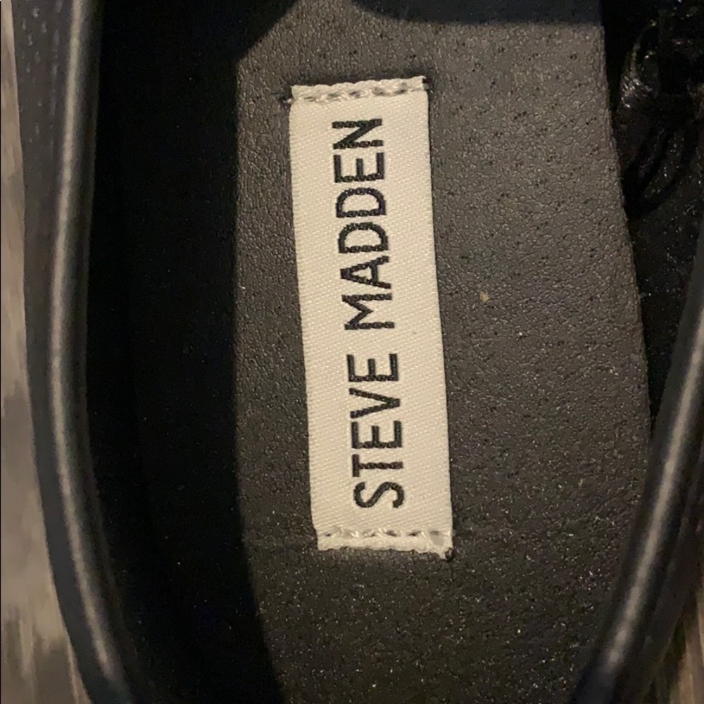 Platform shoes - Picture 2 of 3